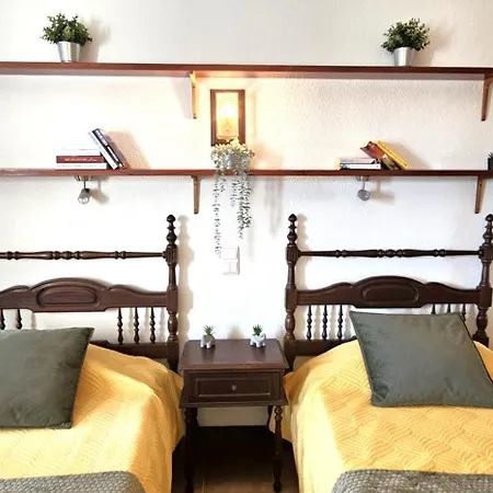2b Marisol - Casas & Papeis Armacao de Pera