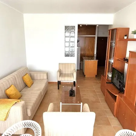 2b Marisol - Casas & Papeis Armacao de Pera